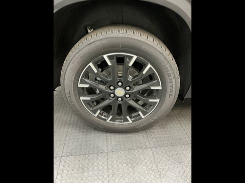 New 2026 Chevrolet Traverse LT w/ Sun and Wheel Package AWD/4WD image 41