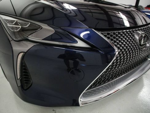 Used 2018 Lexus LC 500 Coupe w/ Touring Package RWD image 11