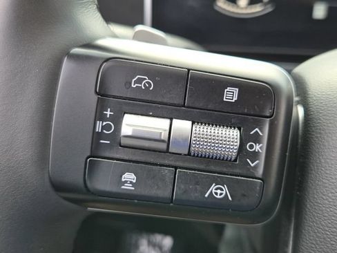 Used 2024 Hyundai Santa Fe SEL FWD image 29