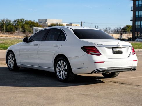 Used 2017 Mercedes-Benz E 300 image 9