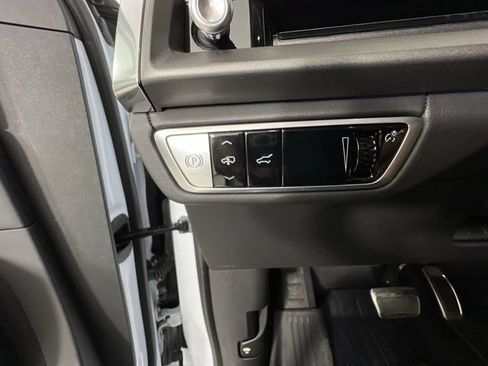 Certified 2026 Cadillac Vistiq Platinum w/ LPO, Floor Liner Package AWD/4WD image 17