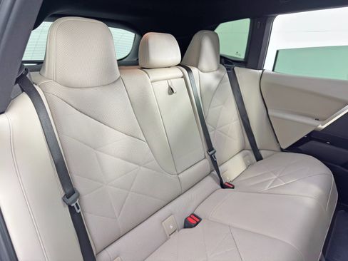 Used 2022 BMW iX xDrive50 w/ Premium Package image 42