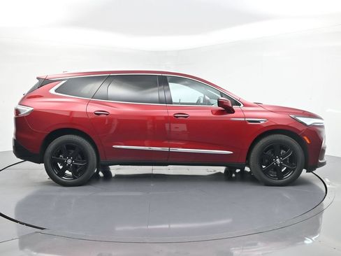 Used 2024 Buick Enclave Essence w/ Experience Buick Package AWD/4WD image 6