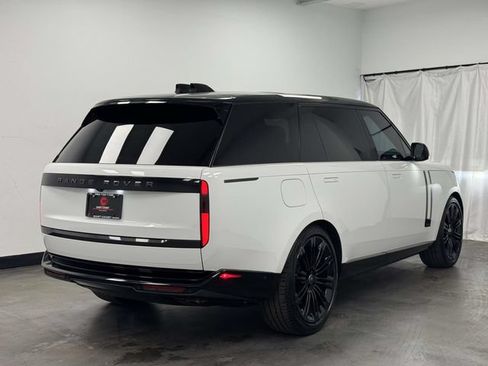 Used 2024 Land Rover Range Rover Long Wheelbase Autobiography AWD/4WD image 7