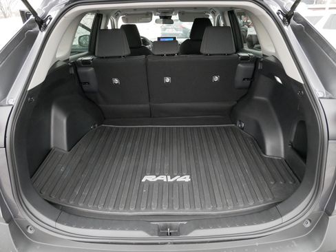 Certified 2025 Toyota RAV4 LE image 18