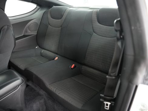 Used 2015 Hyundai Genesis 3.8 RWD image 35