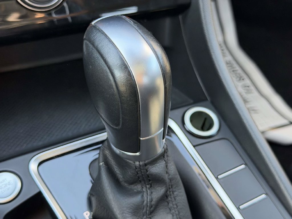 Used 2019 Volkswagen Jetta SE FWD image 37