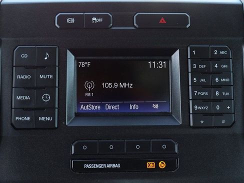 Used 2017 Ford F550 2WD Crew Cab Super Duty image 32