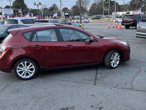Used 2011 MAZDA MAZDA3 s Grand Touring w/ Tech Pkg image 8