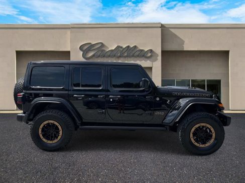 Used 2024 Jeep Wrangler Unlimited Rubicon 392 AWD/4WD image 2