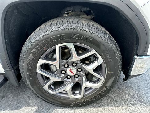 Used 2020 GMC Sierra 1500 SLT w/ SLT Premium Package image 5