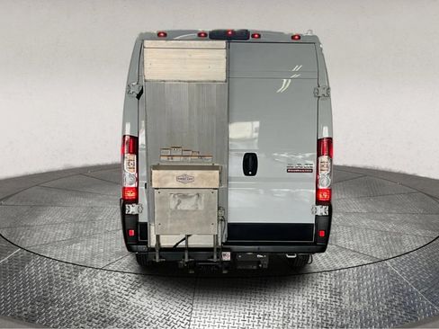 Used 2022 RAM ProMaster 3500 w/ Premium Convenience Group image 7