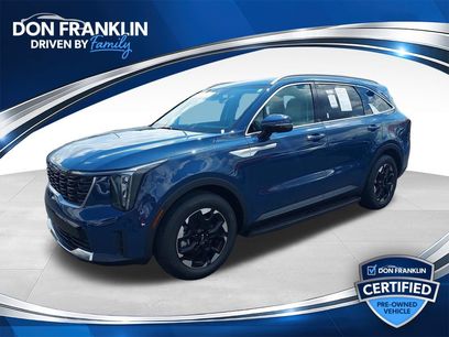 Used 2025 Kia Sorento S