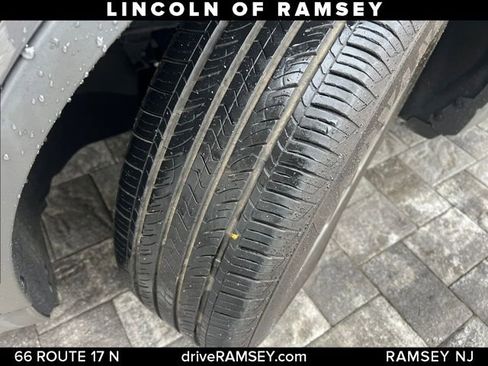 Used 2022 Lincoln Corsair AWD w/ Equipment Group 101A image 22