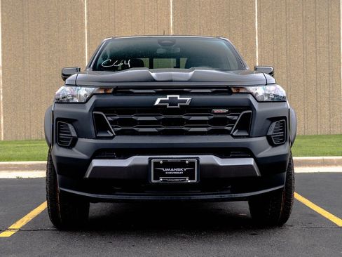 New 2026 Chevrolet Colorado Trail Boss AWD/4WD image 3
