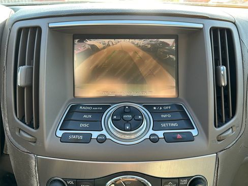 Used 2010 INFINITI G37 Journey w/ Premium Pkg RWD image 23