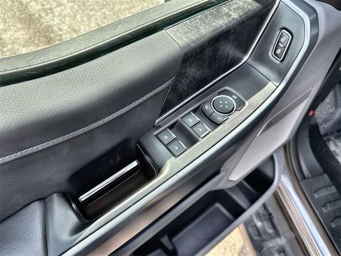 Used 2024 Ford F150 Lightning Flash image 21