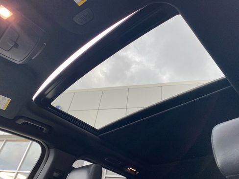 Used 2020 Ford Expedition XLT w/ Equipment Group 202A image 16