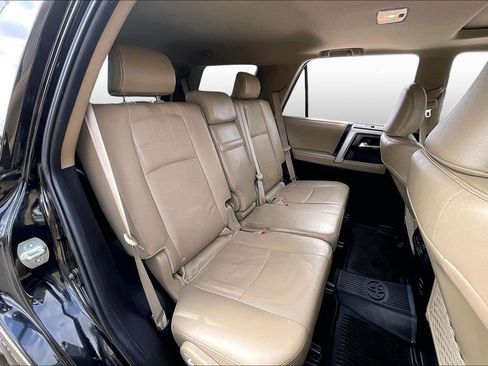 Used 2018 Toyota 4Runner Limited AWD/4WD image 26