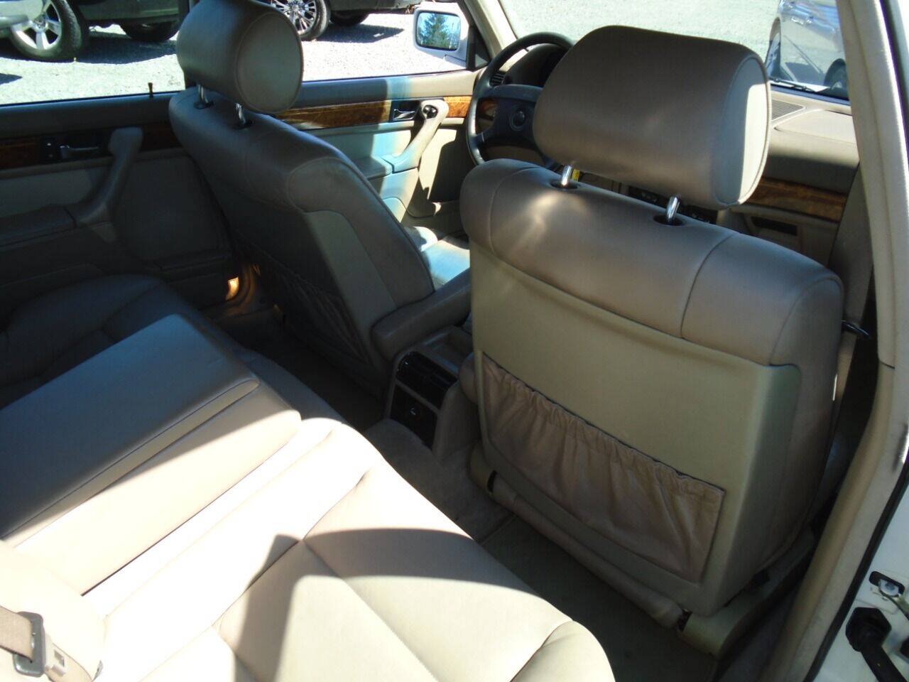Used 1994 BMW 740i RWD image 22