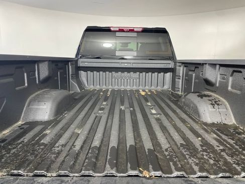 New 2026 GMC Sierra 2500 AT4 w/ AT4 Premium Plus Package AWD/4WD image 17