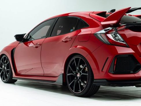 Used 2017 Honda Civic Type R image 19