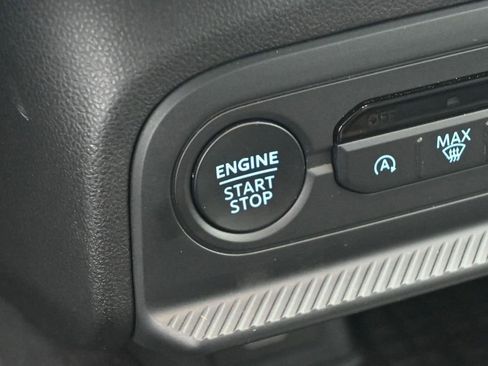 Used 2025 Ford Bronco Sport Outer Banks w/ Outer Banks Tech Package+ AWD/4WD image 14