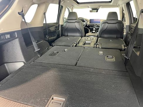 New 2026 Acura MDX SH-AWD image 35