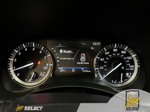 Used 2022 Toyota Highlander XLE image 18