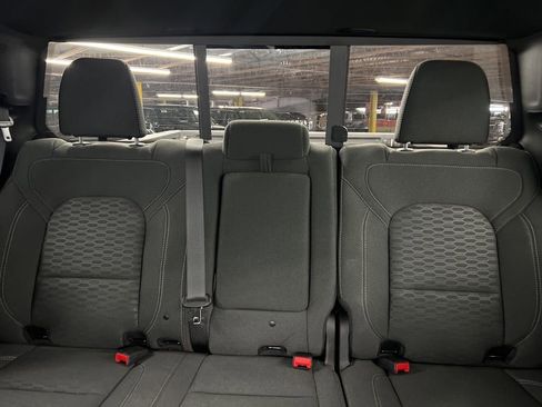 Used 2025 RAM 1500 Lone Star image 22