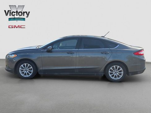 Used 2016 Ford Fusion S FWD image 6