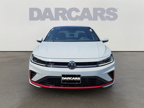 Used 2025 Volkswagen Jetta GLI Autobahn FWD image 2