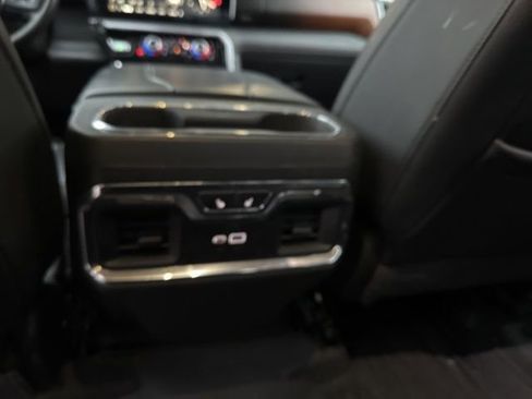 Used 2023 GMC Sierra 1500 Denali w/ Denali Reserve Package image 18