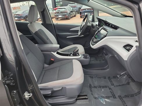 Used 2020 Chevrolet Bolt LT image 15