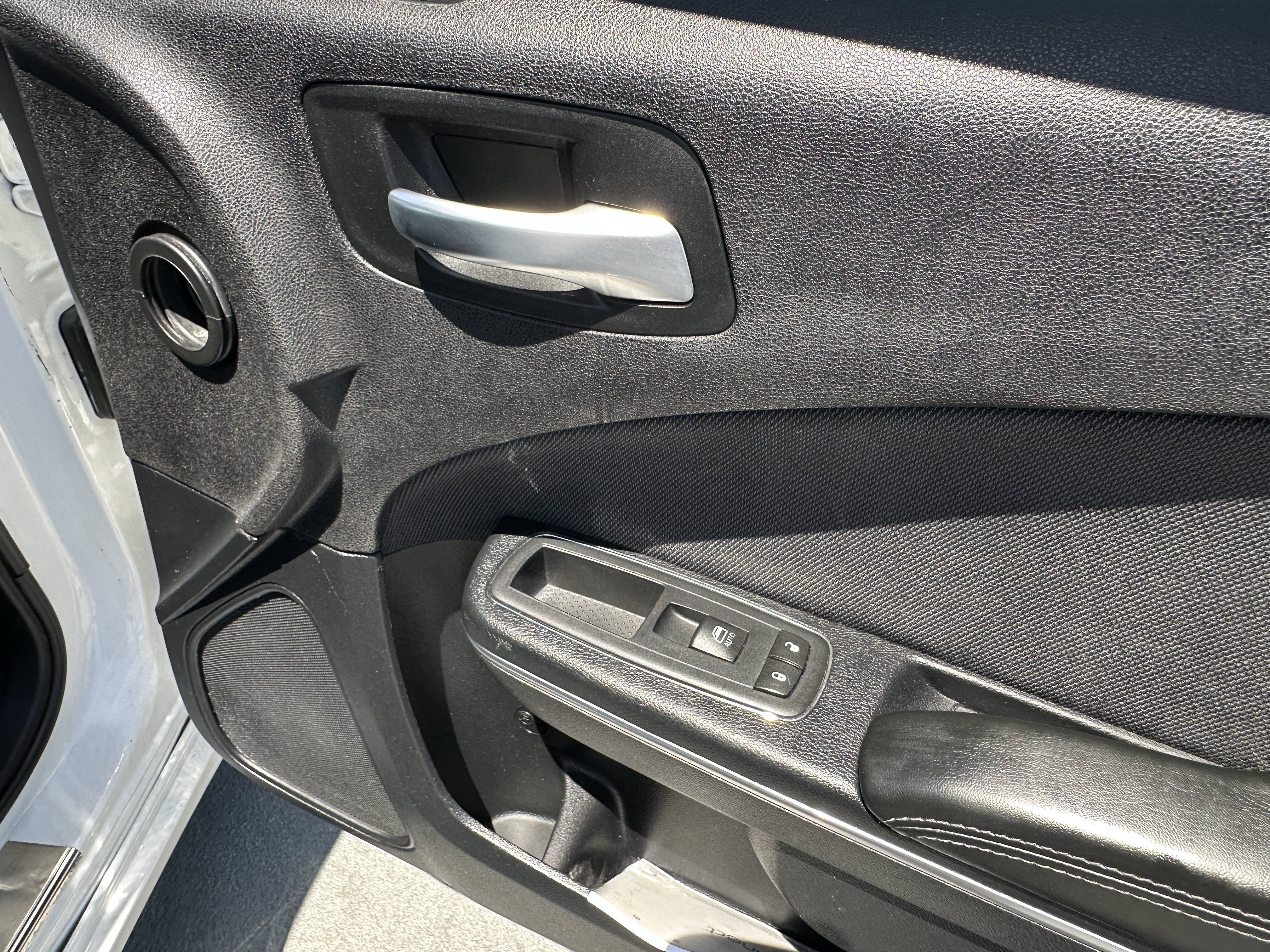 Used 2023 Dodge Charger SXT RWD image 17