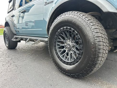 Used 2021 Ford Bronco Badlands AWD/4WD image 12