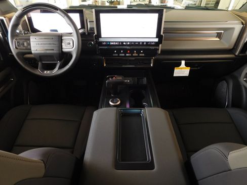 New 2025 GMC Hummer EV 3X w/ LPO, Dark Essentials Package image 13