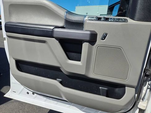 Certified 2021 Ford F250 XLT AWD/4WD image 11