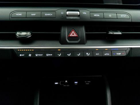 Certified 2025 Kia K4 FWD image 23