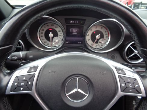Used 2016 Mercedes-Benz SLK 300 image 38