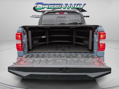 Used 2022 Ford Maverick Lariat w/ Lariat Luxury Package image 9