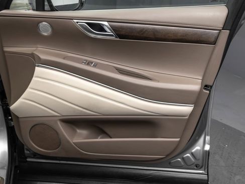 Used 2023 Genesis GV80 2.5T image 42