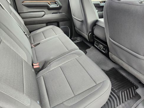 Used 2023 Chevrolet Silverado 1500 LT image 32