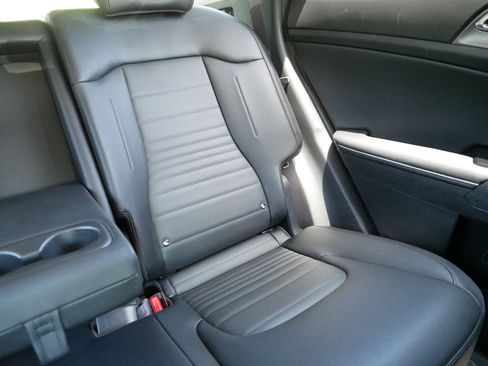 Certified 2025 Kia Sportage SX Prestige AWD/4WD image 14