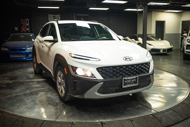 Used 2023 Hyundai Kona SEL FWD image 5
