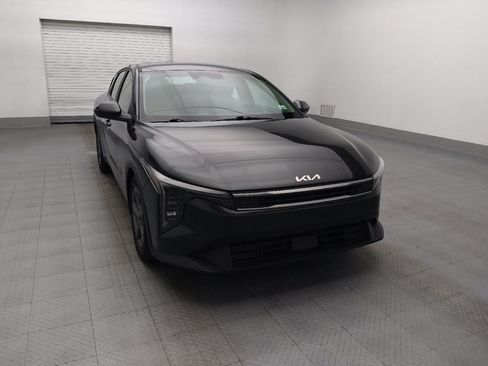 Used 2025 Kia K4 FWD image 14