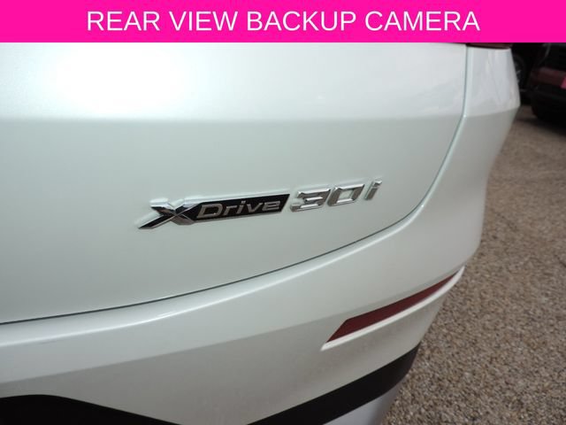 Used 2024 BMW X4 xDrive30i w/ Parking Assistance Package AWD/4WD image 13