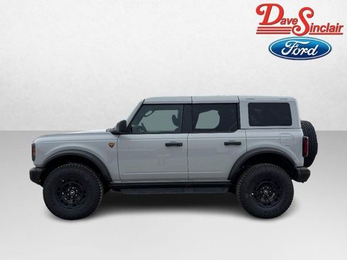 New 2026 Ford Bronco Badlands AWD/4WD image 10