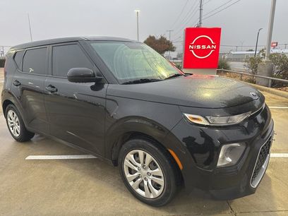 Used 2021 Kia Soul LX