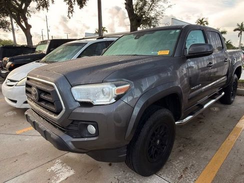 Used 2021 Toyota Tacoma SR5 RWD image 2